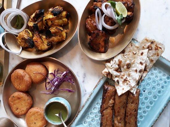 The Butler and the Bayleaf